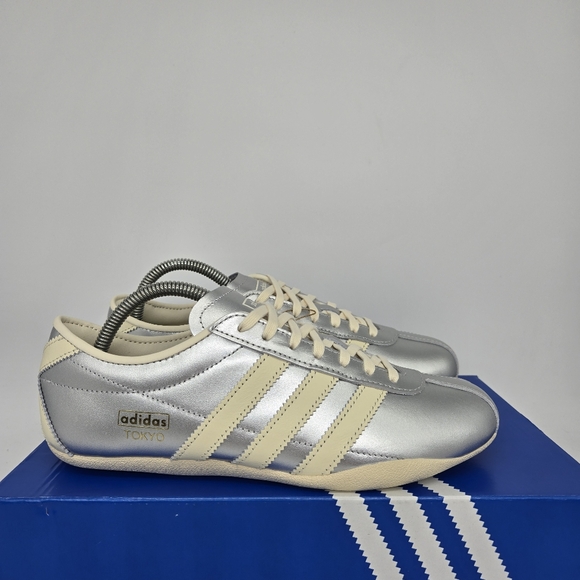 New adidas Tokyo Silver Metallic Cream White Women's Shoes Size 9 - Picture 3 of 8